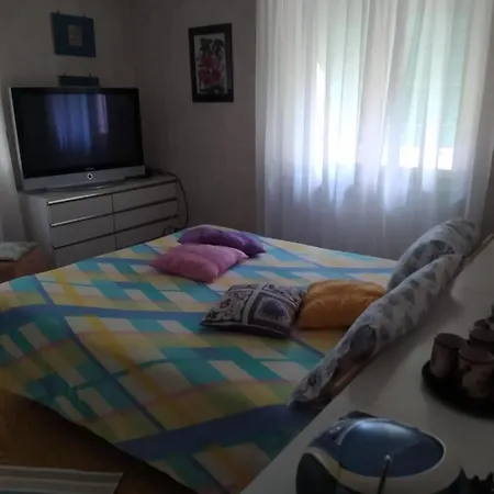 Casabella Silvana Sarre