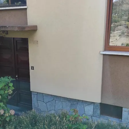 Casabella Silvana * Sarre