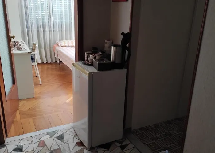 Casabella Silvana בית הארחה Sarre